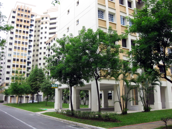 Blk 964 Hougang Avenue 9 (S)530964 #241072
